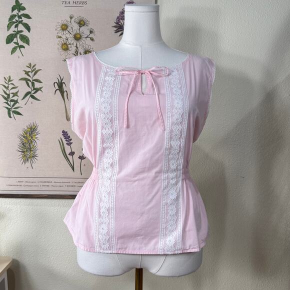 Inner Self Tops - 90s Y2k Lace Keyhole Tie Top Coquette Cottage Femme Romantic Dolly Dollette XL